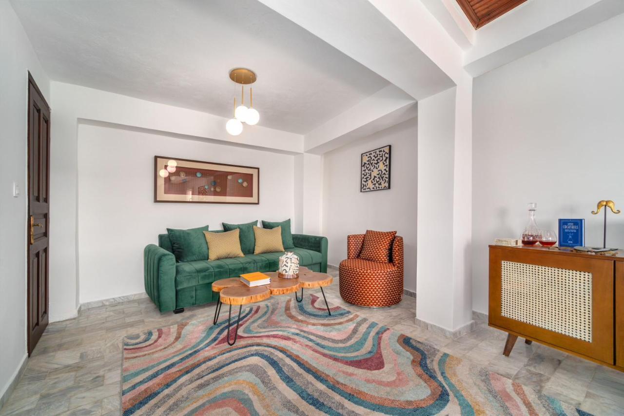 Apartment Megaron Boutique